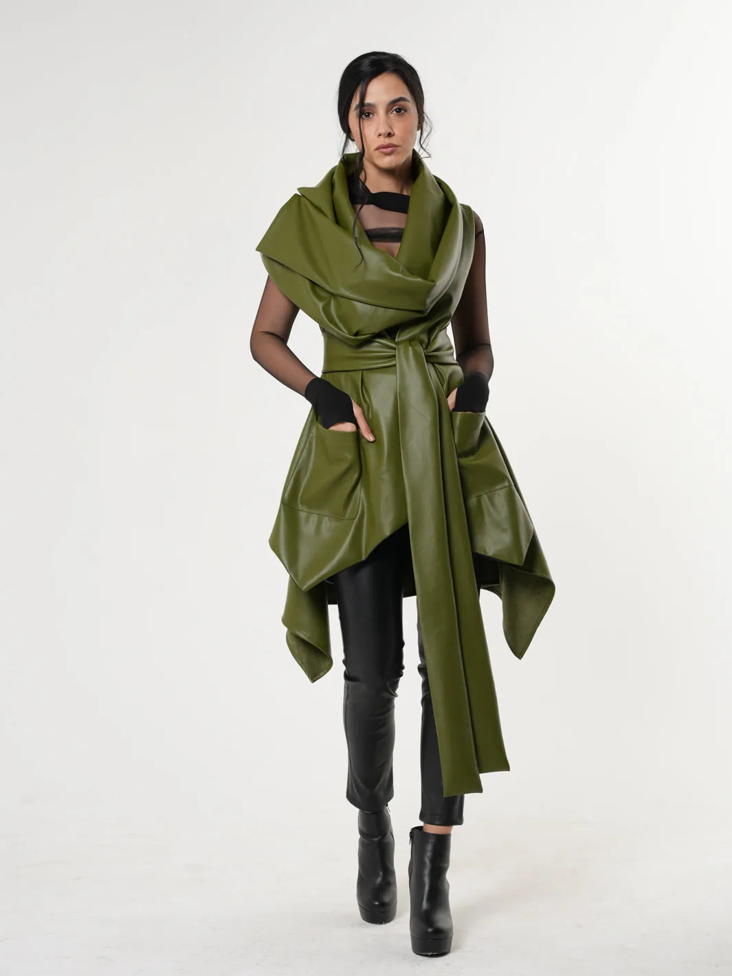 Avant Garde Eco-Leather Vest In Green