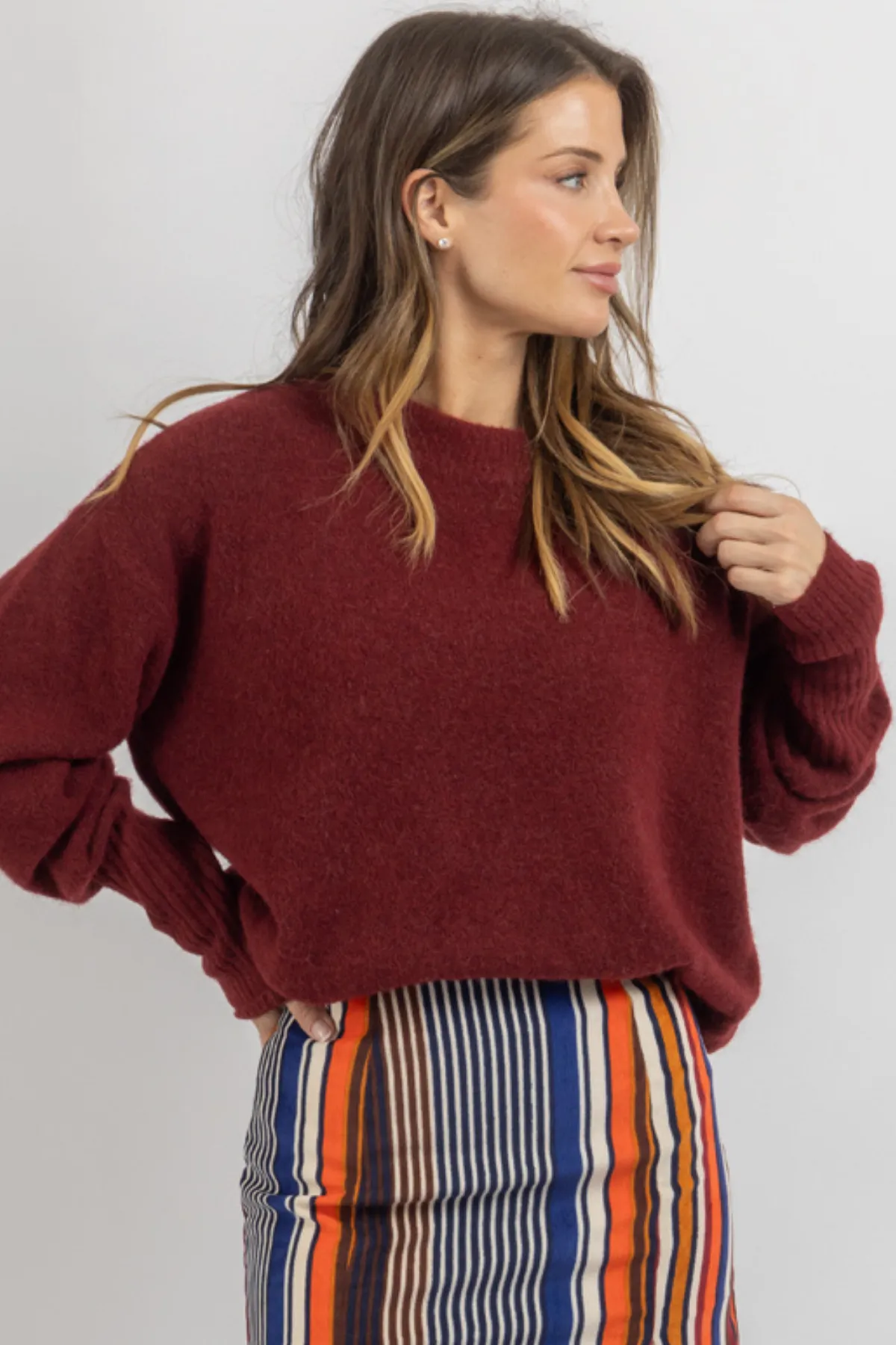 CLARA BURGUNDY SWEATER