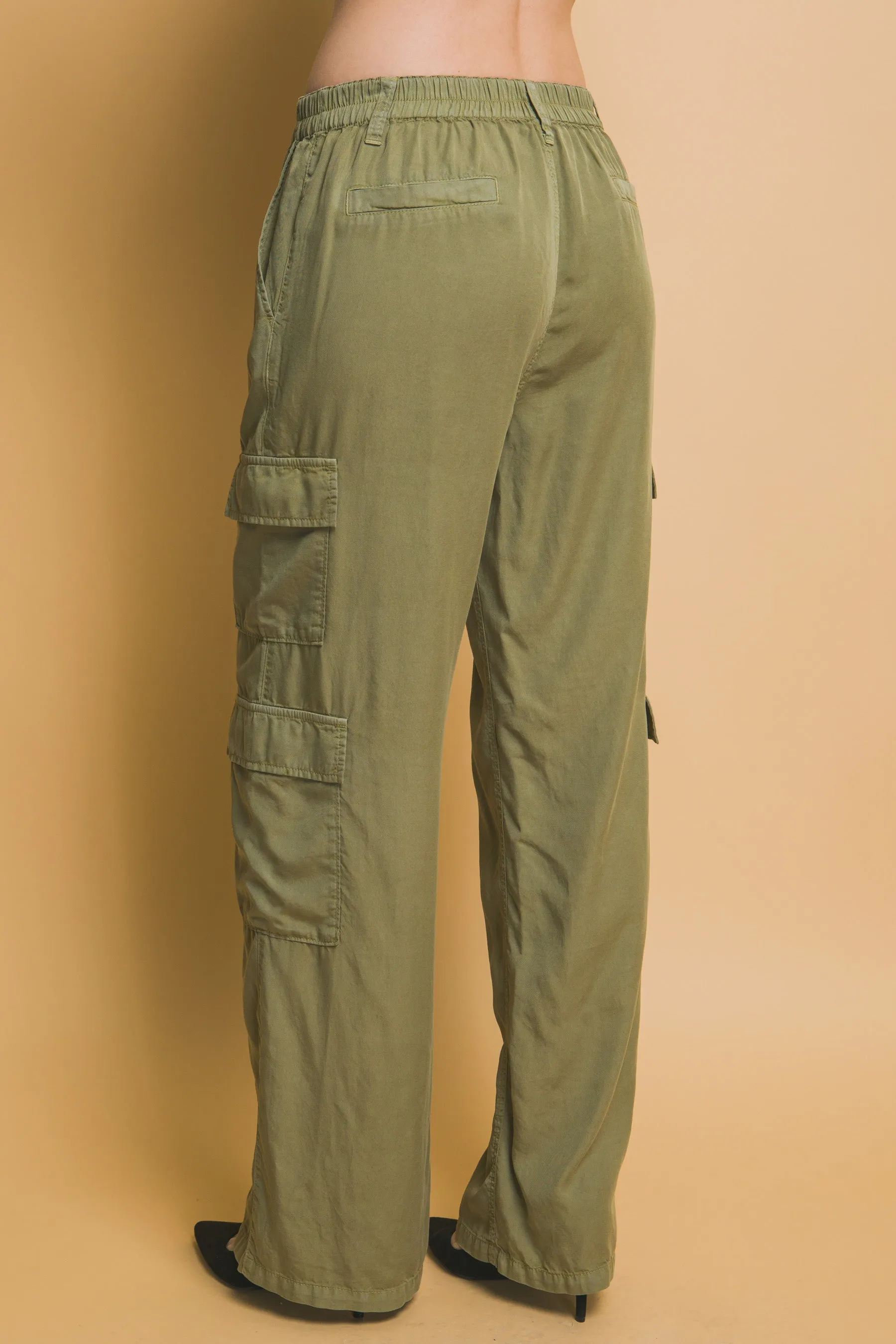 Full-length Women's Tencel Pants With Cargo Pockets