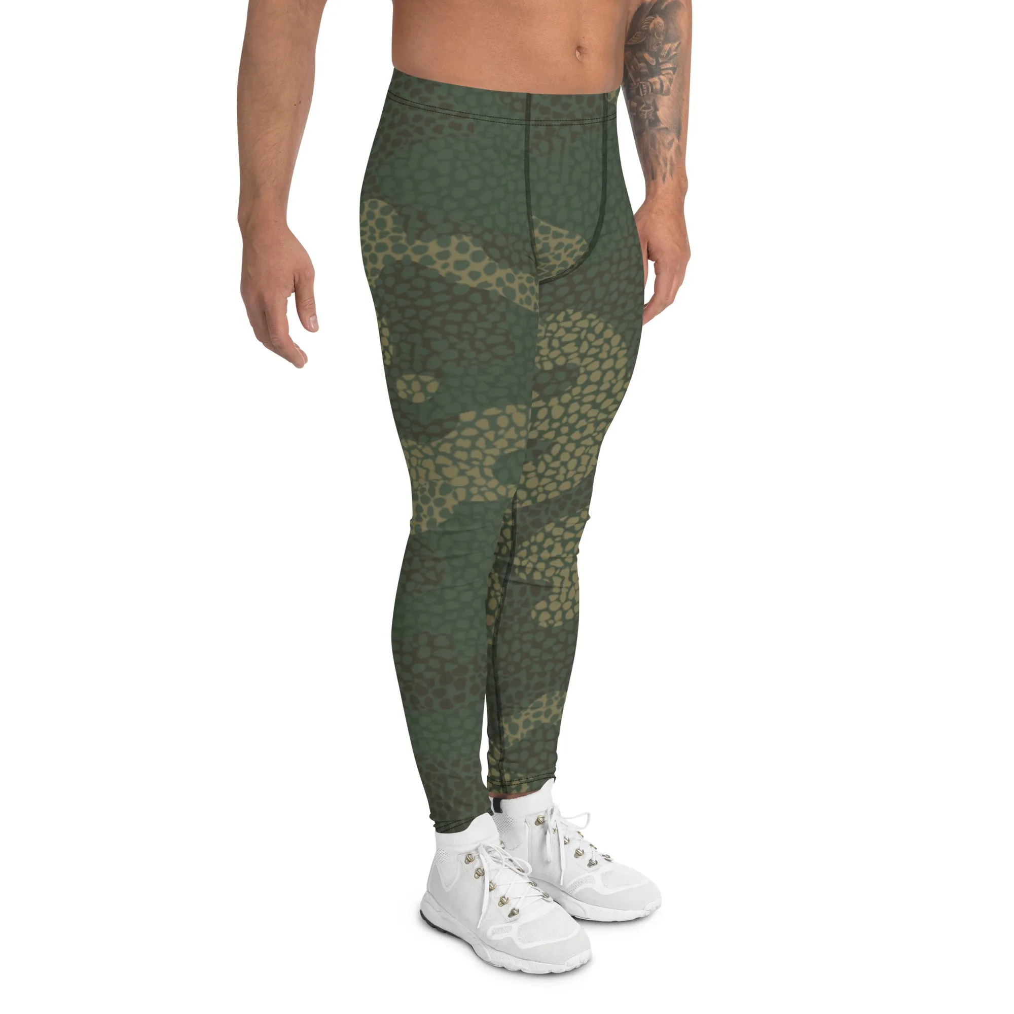 Green Camo Print Men's Leggings, Camouflaged Military Print Best Designer Men's Leggings - Made in USA/EU/MX