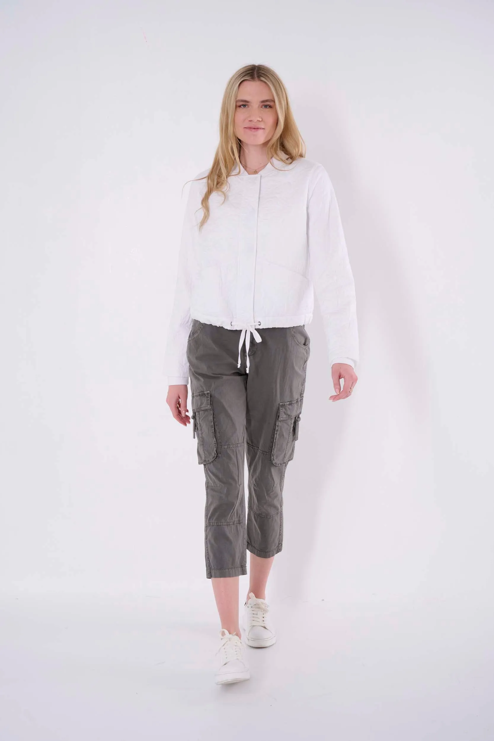 Janie Solid Stretch Poplin Pant