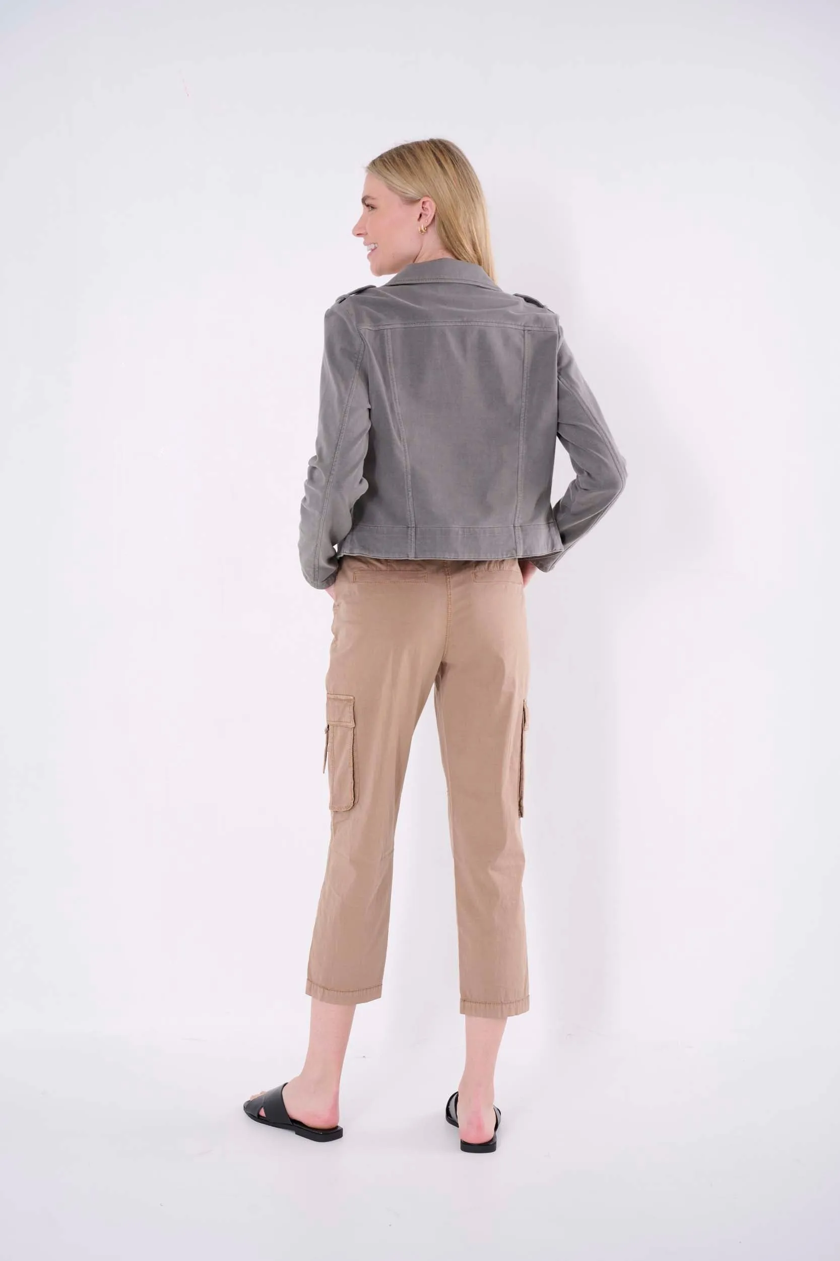 Janie Solid Stretch Poplin Pant