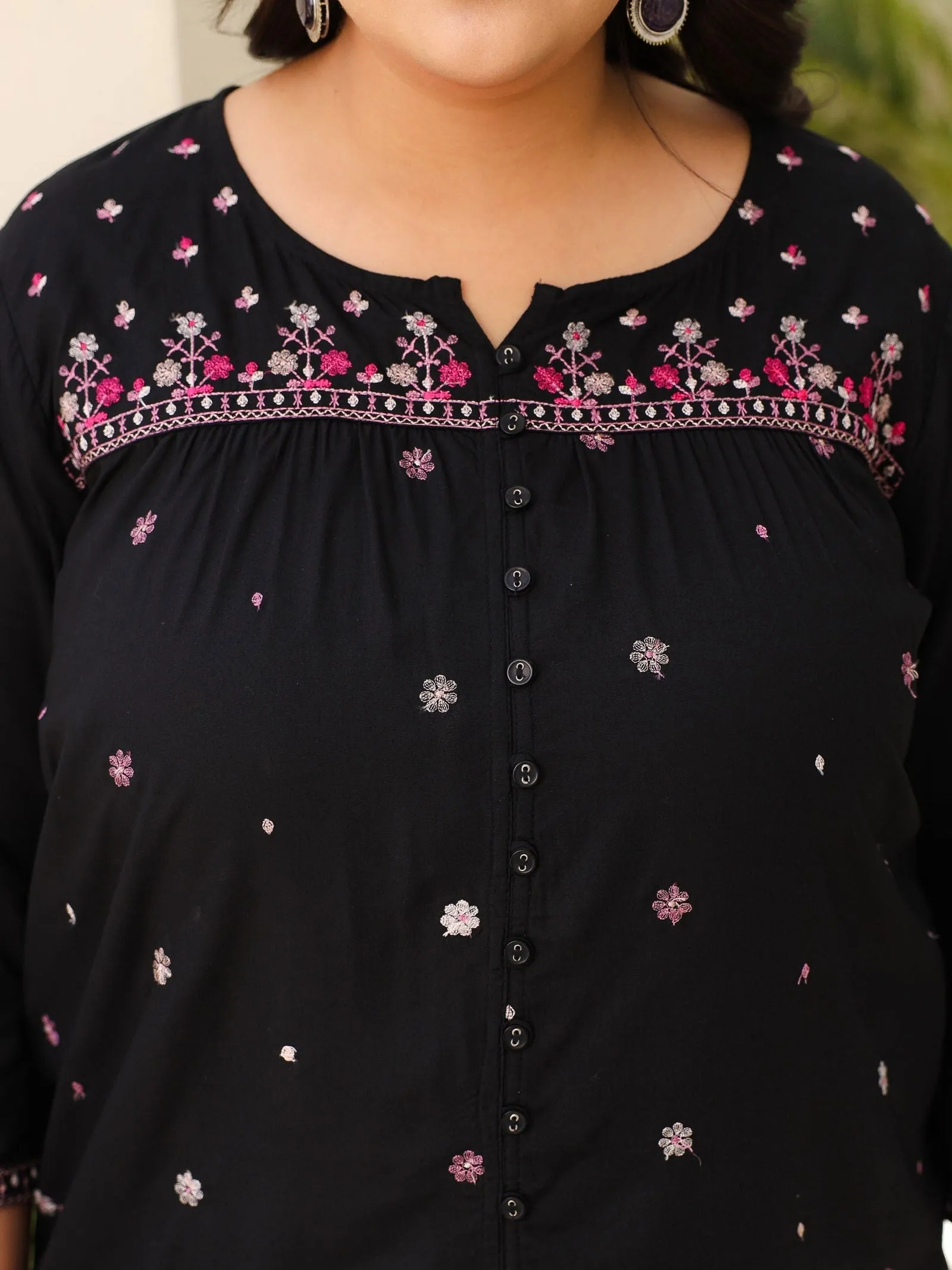 Jashvi Black Gathered Rayon Plus Size Tunic With Thread Embroidery