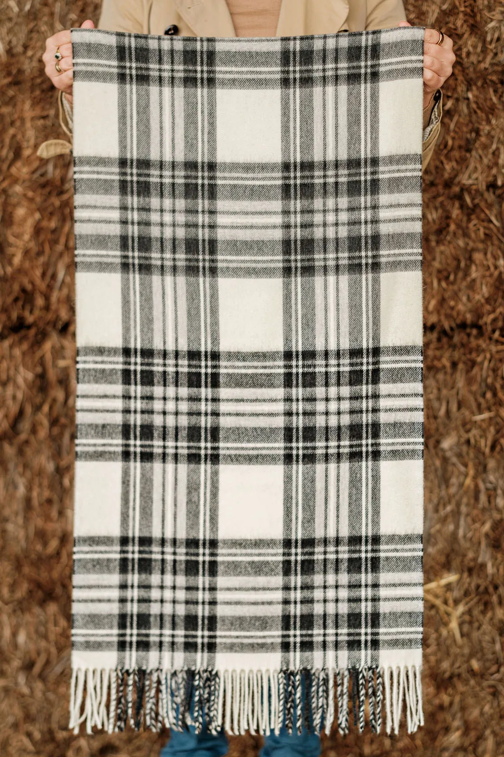 Merino Wool Oversize Tartan Scarf | Dress Grey Stewart