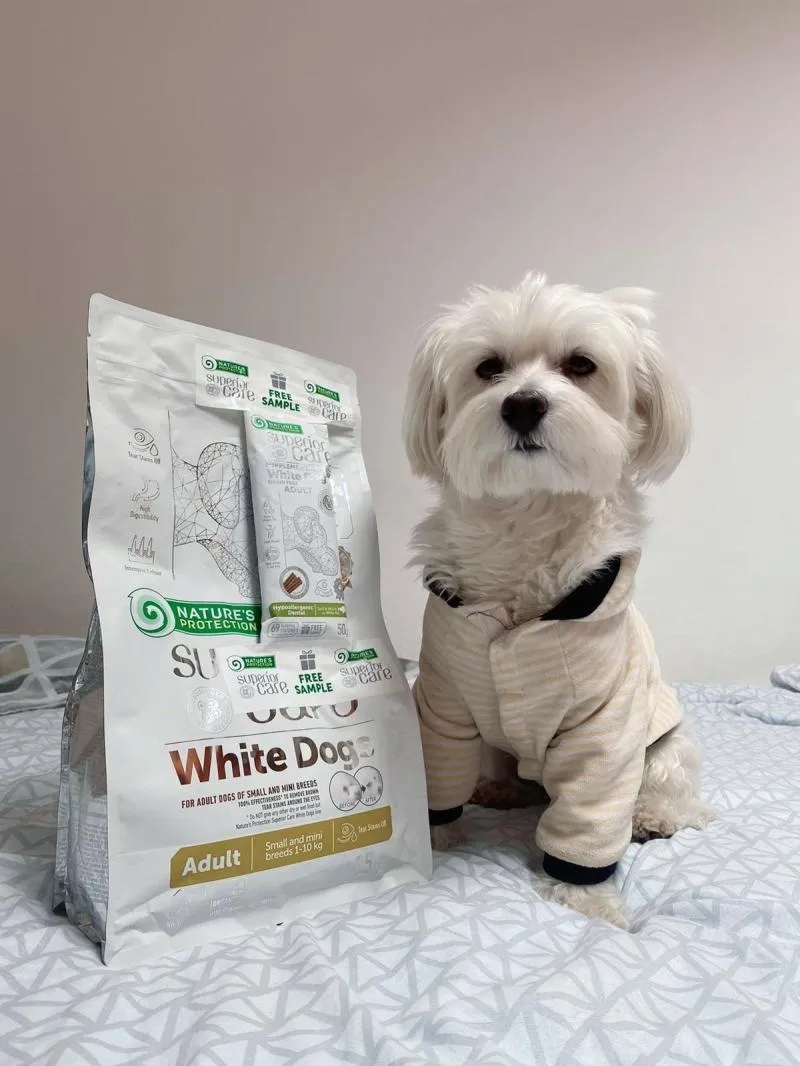 Nature's Protection Superior Care White Dogs Grain-Free Dry Dog Food For Adult Small and Mini Breeds Light Coated Dogs, Lamb