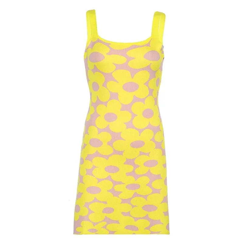 Retro Daisy Print Bodycon Mini Dress